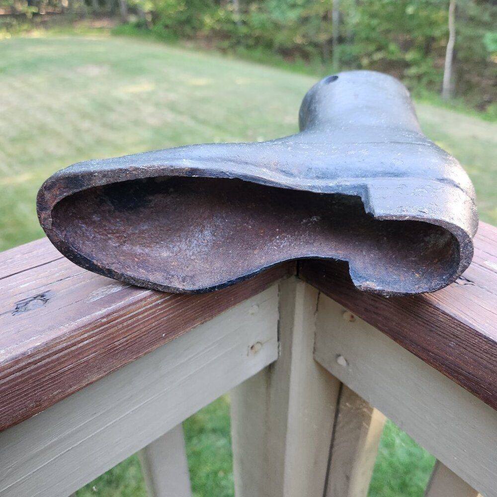 Antique Cast Iron Mens Boot Shoe Mannequin No Buttons RARE Doll Store Display - Picture 4 of 8